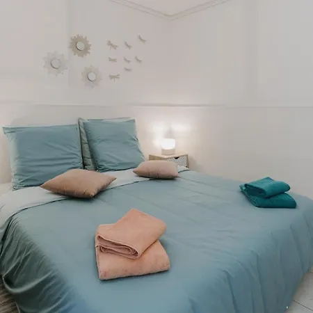 30 Metres De La Et Des Planches. A Pied ! トルヴィル＝シュル＝メール